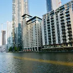 2 Bedroom Discovery Dock